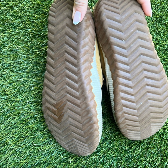 Sorrel booties Sz 9.5 EXCELLENT condition hardly worn! - Picture 4 of 4